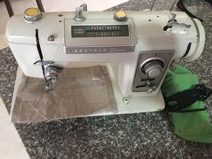 MAQUINA DE COSER BROTHER DELUXE