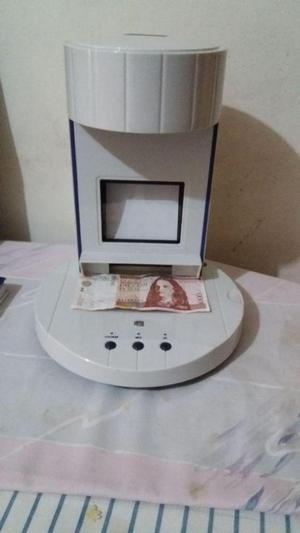 Maquina de dectectar billetes