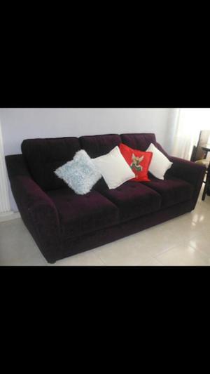 Sofa de Tres Puestos