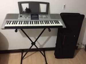 Se Vende Teclado Yamaha Psr E323