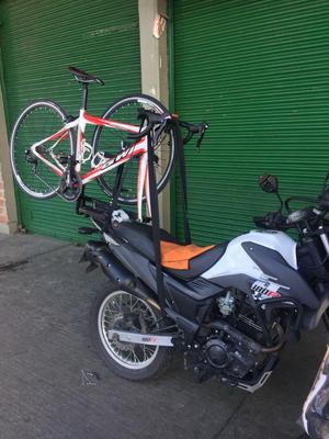 soporte de moto para llevar tu bicicleta a cualquier lugar