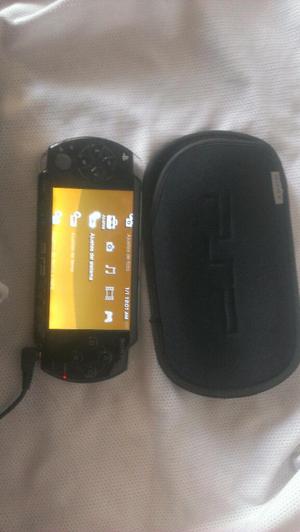 Psp  con Estuche 4gb de Memoria