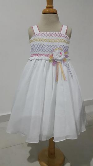 VESTIDO DE NIÑA TALLA 3 Y 4