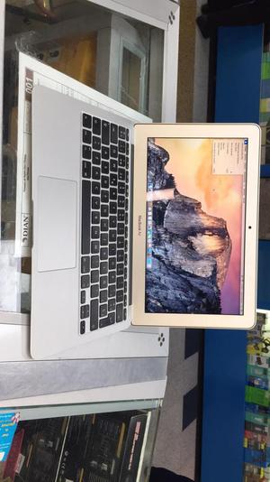 Portatil Macbook Air Core I5