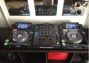 Pioneer cdj  Nexus y djm 900 Nexus con Flycases