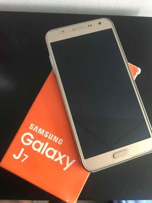 Samsung Galaxy J7 en Excelente Estado