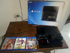 Ps4 en Buen Estado con Dos Cotroles