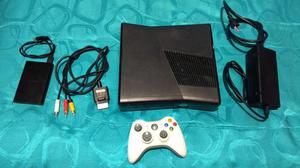 Vendo Xbox 360 Slim 5.0