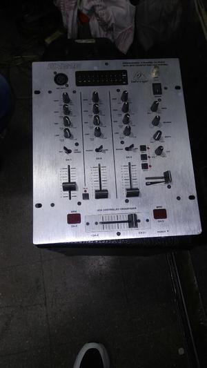 Mixer Consola Mesclador Behringer