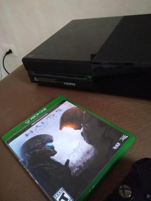 Xbox One con 1 Juego Fisico Y 35 Digital