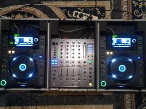 Pioneer DJ 2 cdj  y djm 800 con Flycases