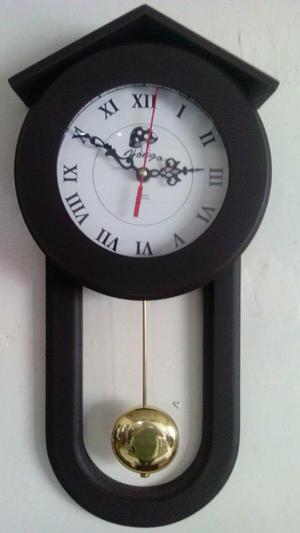 Relojes de Pared en Madera