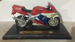 Moto Colección Yamaha Fzr 600R