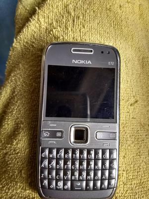 Celular Nokia E72