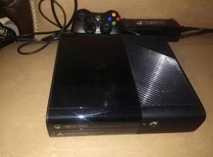 Vendo Xbox 360 Super Slim