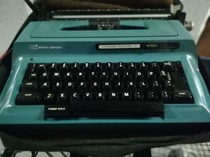 Máquina de escribir eléctrica Smith Corona