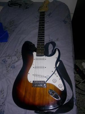 Vendo Guitarra Electrica Racer