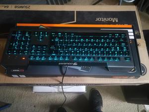 teclado cougar 200k retroiluminado