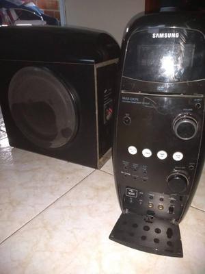 Se vende teatro en casa