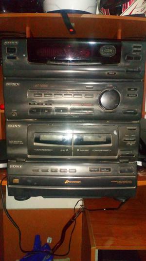 Vendo Equipo Sony Potente sin Parlantes