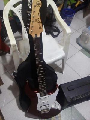 Guitarra Electrica Yamaha Amplificador