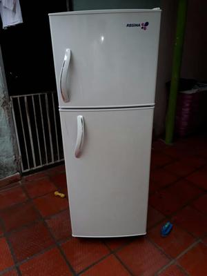 Se Vende Hermosa Nevera Regina