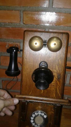 Telefono Antiguo de Pared