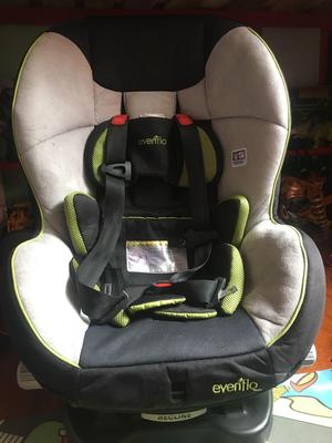 Silla de bebe para carro marca Evenflo