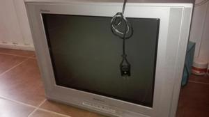 Vendo Televisor en  con Control