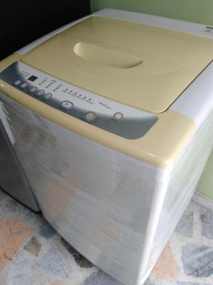 Lavadora Electrolux Digital 22lbs Perfec