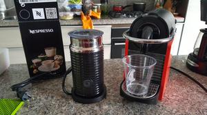 Maquina Nespresso Pixie Y Espumador Aeroccino
