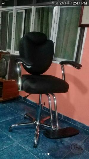 Silla para Barberia en Muy Buen Estado