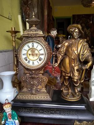 Reloj Antiguo en Bronce expectacular