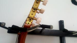 Soporte de Pared para 12 Guitarras