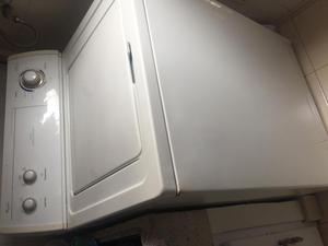 Por remodelación, vendo Lavadora Whirlpool 20 libras