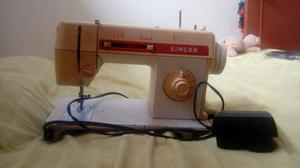 Vendo Maquina de Coser Singer