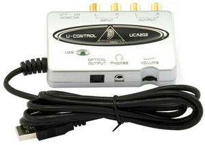 Interface de Audio Behringer 202