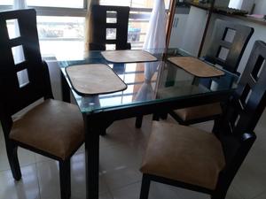 Comedor de 4 Puestos