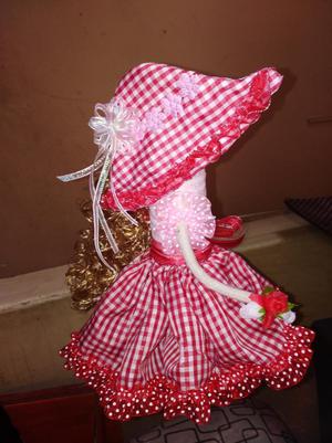 Muñeca Florero