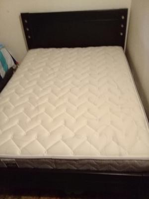 Venta de Cama de Madera Colchon Zabra