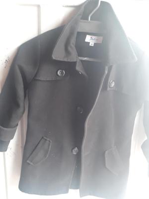 Vendo Abrigo de Niño Talla 10