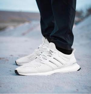 Adidas Ultra Boost blanco