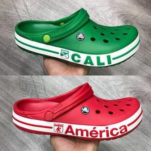 Crocs Del America Y El Cali