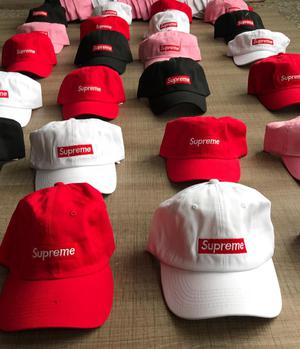 Gorra Supreme