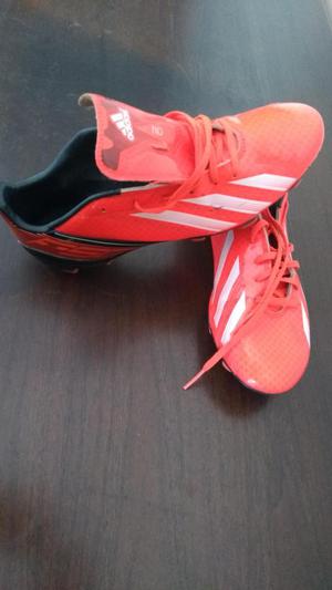 Guayos Adidas F50 talla US7 38 gama media en excelente