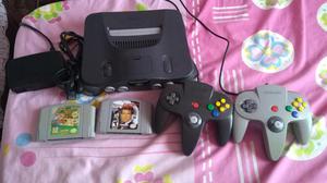 Nintendo 64 con 2 Controles Y 2 Juegos