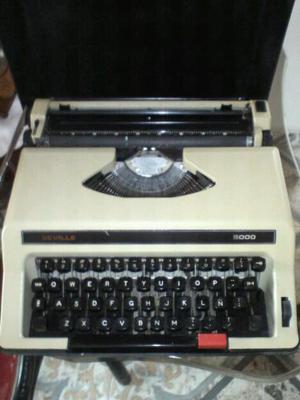 Se vende maquina de escribir excelente estado