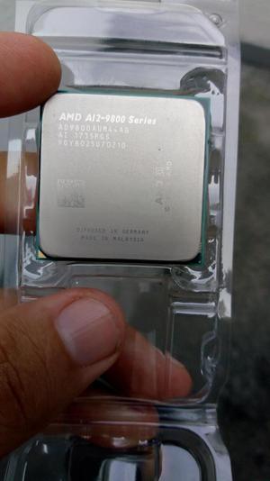 Vendo procesador AMD A meses de uso