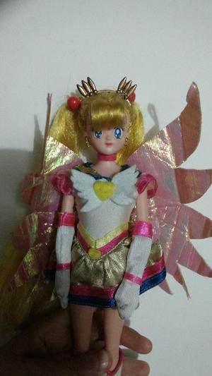 Muñeca Bandai Eternal Sailor Moon