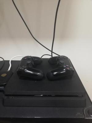 Play 4 Slim Como Nuevo Poco Uso
